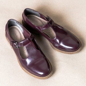 Clarks Patent Leather Mary Jane shoes flats